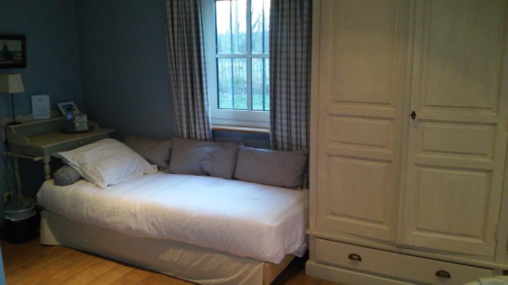 Hostellerie Au Coeur Du Spinois Rebecq-Rognon الغرفة الصورة