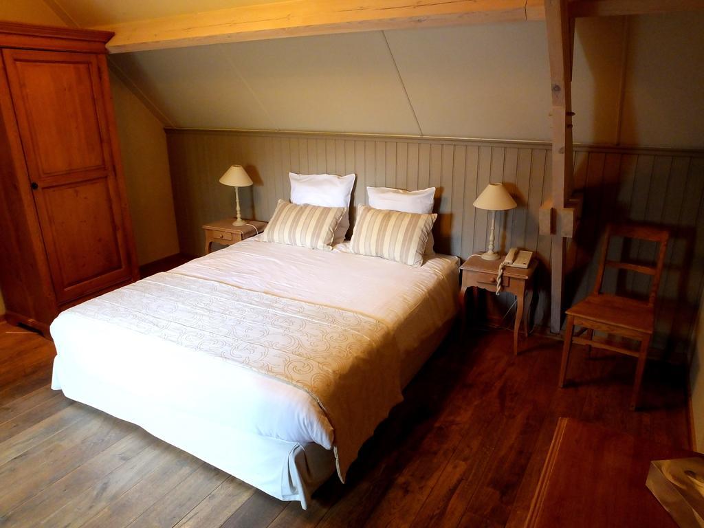 Hostellerie Au Coeur Du Spinois Rebecq-Rognon الغرفة الصورة